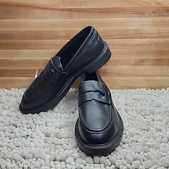 Blondo Black Leather Loafers - Picture 16 of 16